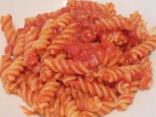 fusilli all'amatricianaaaaaaaaaaa...