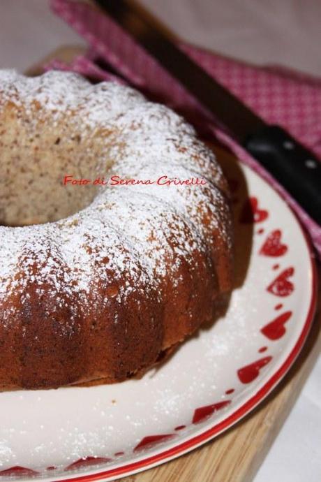 CIAMBELLA DI PANE NERO E MANDORLE di Dolcipensieri