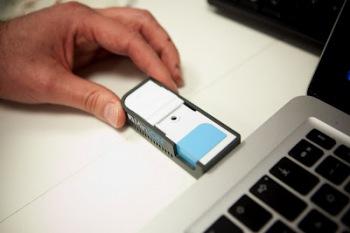 Genomica hi-tech: Oxford Nanopore presenta il primo sequenziatore usa e getta