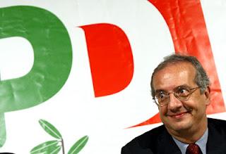 Se il Pdl è allo sfascio il Pd non ride. La lunga agonia dei politici tanto al chilo.