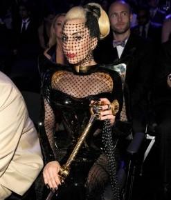 Whitney Huston e il Mega Rituale dei Grammy Awards 2012