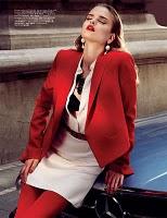CEKIM ALANI... Anna Zakusylo for Vogue Turkey September 2010 by Emre Ünal