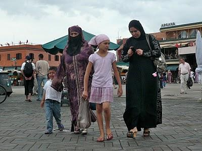 Vacanze… Paris, giusto il tempo di fare un salto aux Galleries La Fayette e il pieno di film, poi Marocco per scoprire Agadir, Marrakech, Essaouira...