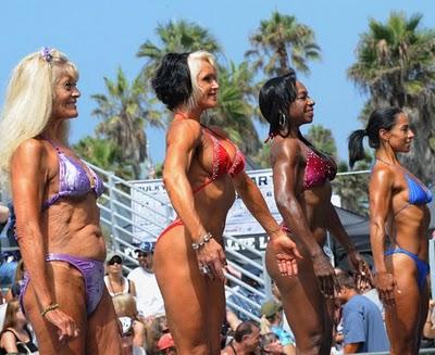 FOTO DEL GIORNO 7 SETTEMBRE 2010 : QUANDO IL BODY BUILDING NON HA ETà