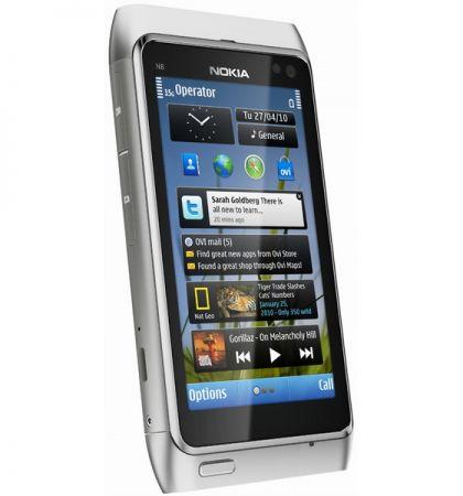 Nokia N8: disponibile manuale utente in italiano