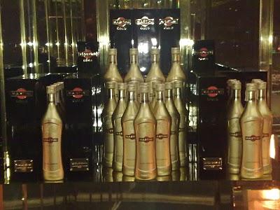 *EXCLUSIVE VIDEO-PICTURES* MARTINI GOLD by DOLCE