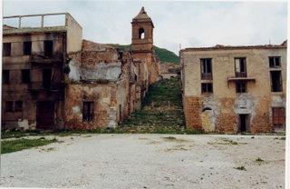 Documentari sulle ghost town italiane