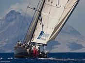 Maxi Yacht Rolex Surfando vela Ponente