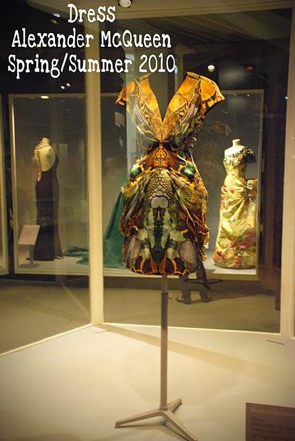 Victoria&Albert; musem - SALA 40 - sezione fashion