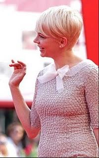 Chapeau:  Michelle Williams