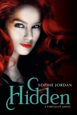 Copertina ufficiale per HIDDEN di Sophie Jordan!