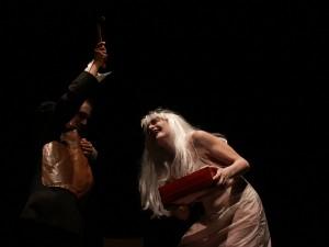 Medea e Antigone: Antieroine Contemporanee