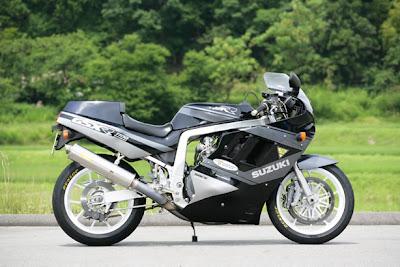 Suzuki GSX-R 1100 by JB-Power