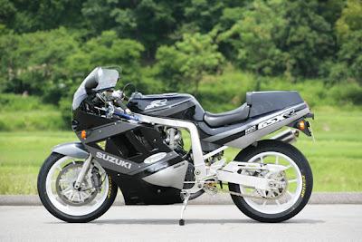 Suzuki GSX-R 1100 by JB-Power