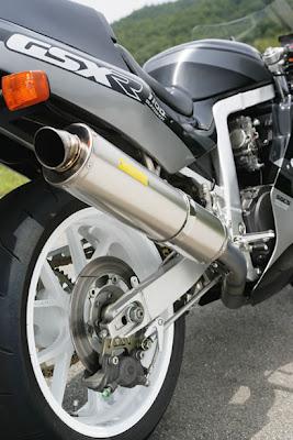 Suzuki GSX-R 1100 by JB-Power