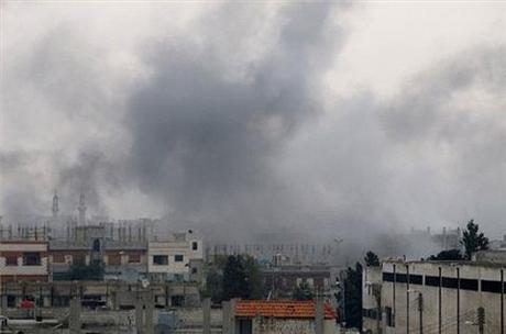 Una giornalista americana e un fotoreporter francese uccisi in un bombardamento a Homs, in Siria