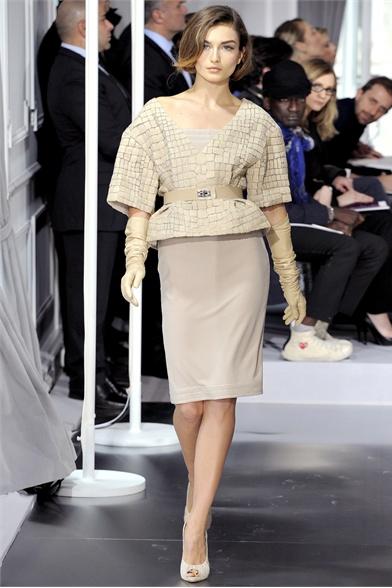 Charming Christian Dior spring couture 2O12.