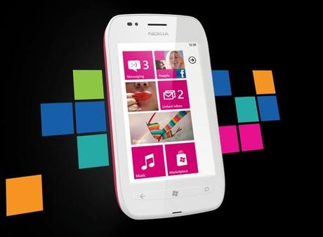 Nokia Lumia 610: nuovo WP economico