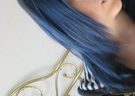 IMMAGINI TAGLIO MODA CAPELLI  E TINTA  RAGAZZA - DONNA 2012