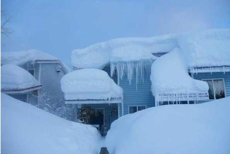 NON BASTERA' UN'ESTATE PER SCIOGLIERE TUTTA QUELLA NEVE IN ALASKA