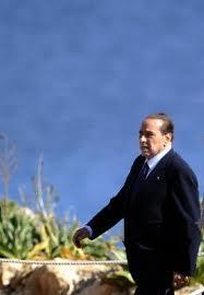 Gli affari immobiliari del cavaliere Berlusconi;nell' ultimo semestre ha arricchito il proprio patrimonio di 5 proprietà (sarebbe un buon cliente !!)