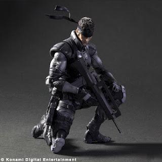 Mostrata in immagini un'action figure di Solid Snake, data di uscita e prezzo