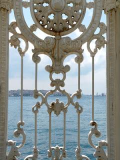 La splendore inarrivabile del Palazzo Dolmabahçe