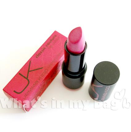 A close up on make up n°62: Jemma Kidd, classic couture Lip Colour, n°01 minx