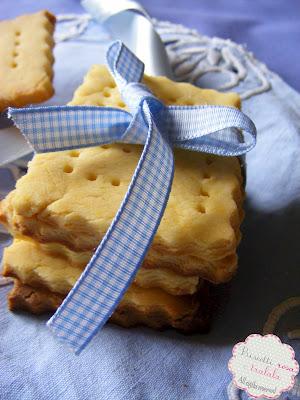 Piccoli burri (petits-beurres) speciali