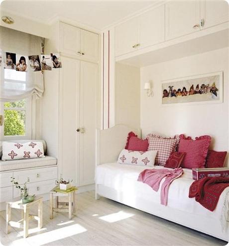 dormitorio_infantil_cama_y_ventana_492x519