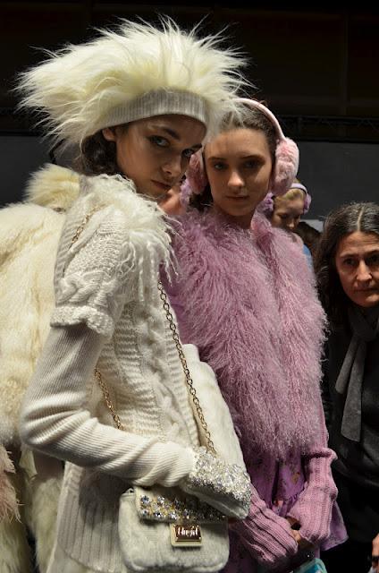 Have You Ever Watched a Fashion Show From the Backstage? We Did it for You!