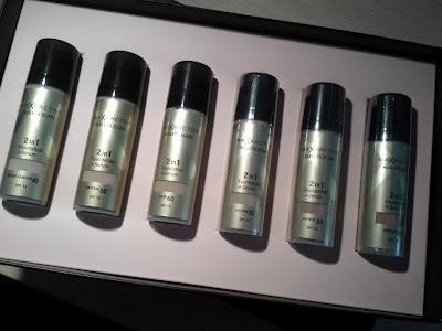 Scopriamo insieme: Max Factor Ageless Elixir 2in1 Foundation + Serum