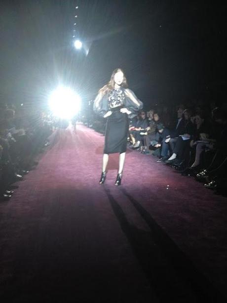 My Daily Diary in Milan Fashion Week - News trends,outfits,catwalks,gossip and cupcakes