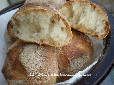 Panini che scrocchiano come le baguette francesi