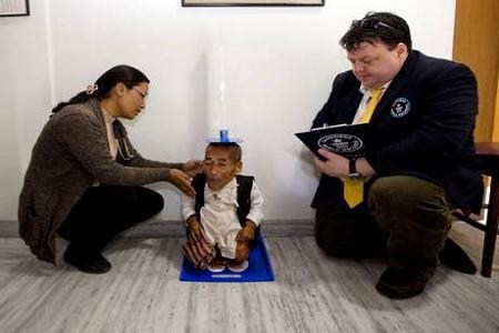uomo più piccolo al mondo 5 Nepalese l’uomo più piccolo al Mondo | FOTO
