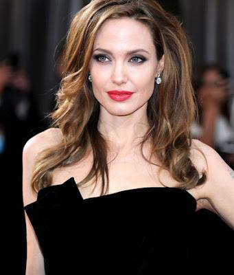 Angelina Jolie, icona di stile Foto Sexy