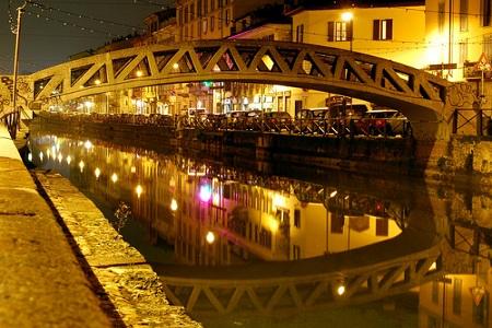 Milano corsico naviglio Milano rapine su pista ciclabile