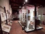 Museo dell'Enoteca Regionale Piemontese dedicato all'arte bere Grinzane Cavour, patria vini piemontesi.