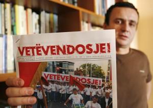 Kosovo/ Vetëvendosje, il movimento di opposizione, sprona gli albanesi a manifestare per la loro dignità