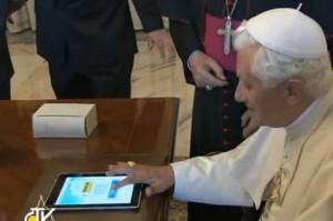 Benedetto XVI arriva su Twitter…subito 20 mila iscritti