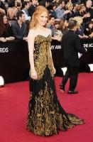 jessica chastain - alexander mcqueen (scarpe brian atwod e gioielli harry winston)