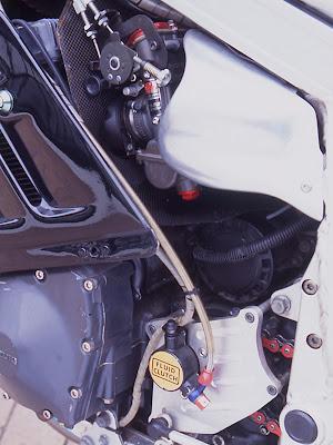 Suzuki GSX-R 1100 1988 by Advantage