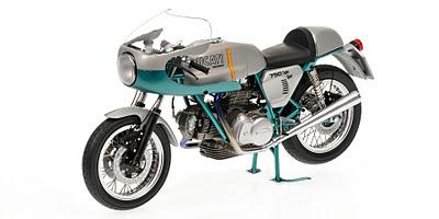 Ducati 750 Super Sport  1977  by Minichamps