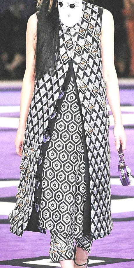 GEOMETRICI PATTERNS ALL-OVER DA PRADA A/I 2012-13