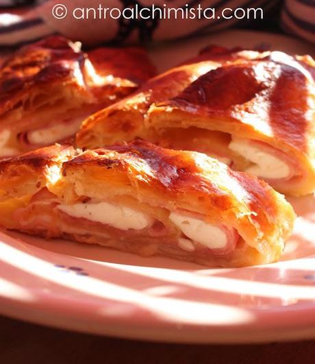 Strudel con Cotto Affumicato e Formaggio Fresco