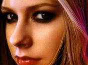 Avril Lavigne: lei? Nuovo video “Goodbye”: sensuale bene.