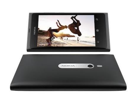 Nokia Lumia 800: nuovo firmware che migliorerà reparto fotografico