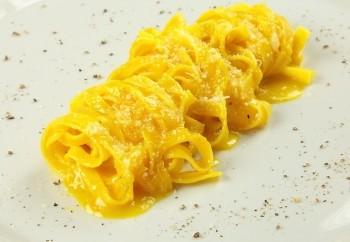 Tagliatelle gialle alla milanese - Piatto ultimato