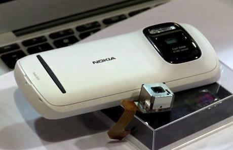 Tutte le informazioni sul Nokia 808 PureView Domande & Risposte