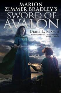 La Spada di Avalon di Marion Zimmer Bradley e Diana L. Paxon: la nascita di Excalibur